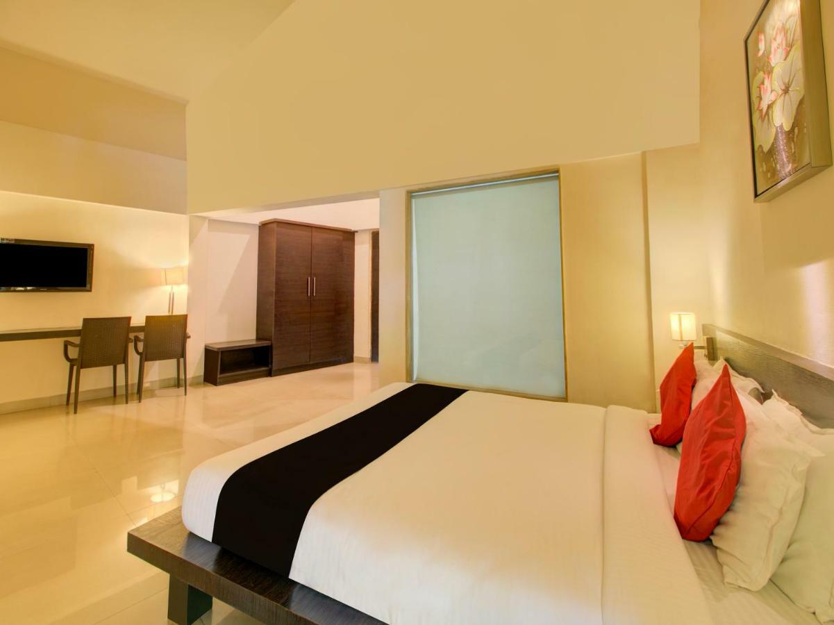 Capital O 36727 Plush Retreat Ξενοδοχείο Dive Εξωτερικό φωτογραφία